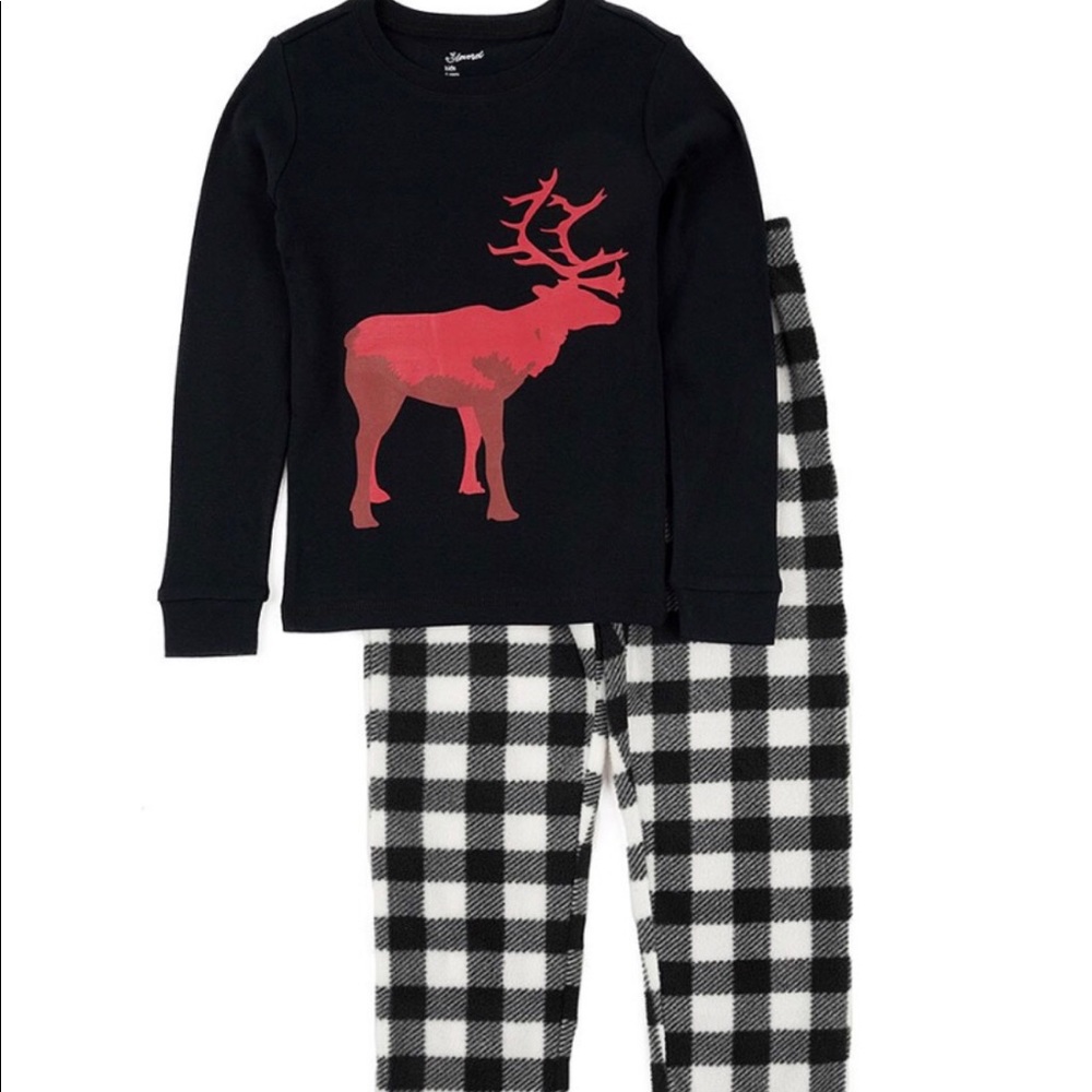 Brand new Zulily cozy two piece set will keep your kiddo warm.Size 8.